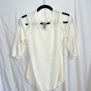 CHICO COLD SHOULDER KNIT TOP